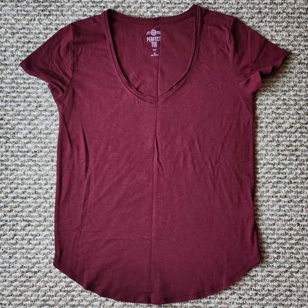 Juniors' SO Maroon Perfect Tee